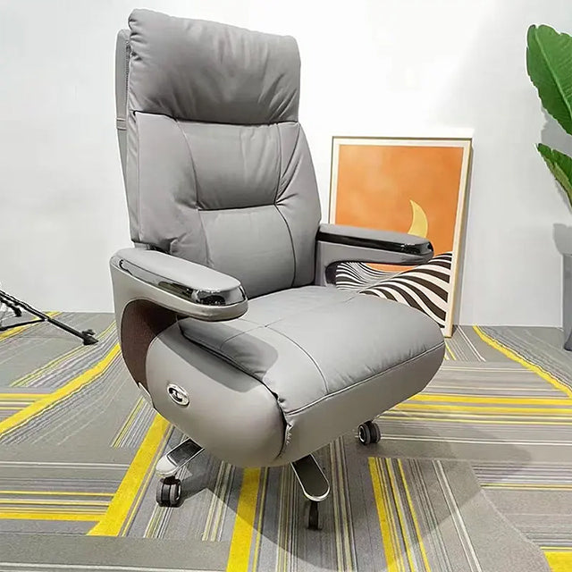 TUFTEDBACK LUXE LEISURE CHAIR